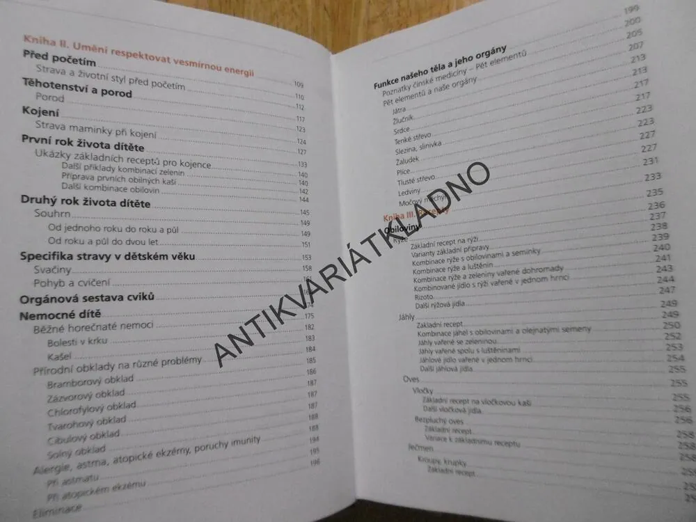 RADOST ZE ZDRAVÝCH DĚTÍ, V.STRNADELOVÁ, J. ZERZÁN, **an