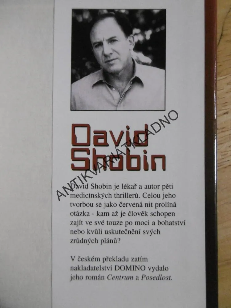 KRITICKÝ STAV, DAVID SHOBIN, **an