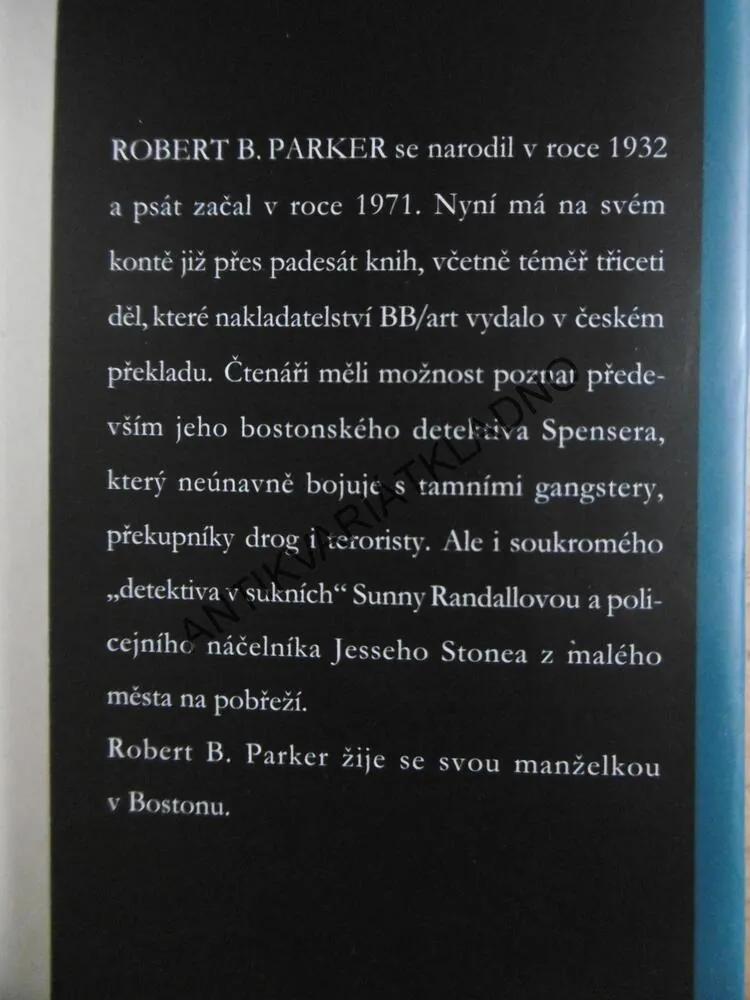 VRAŽDA Z TITULNÍ STRANY, ROBERT B. PARKER, **an