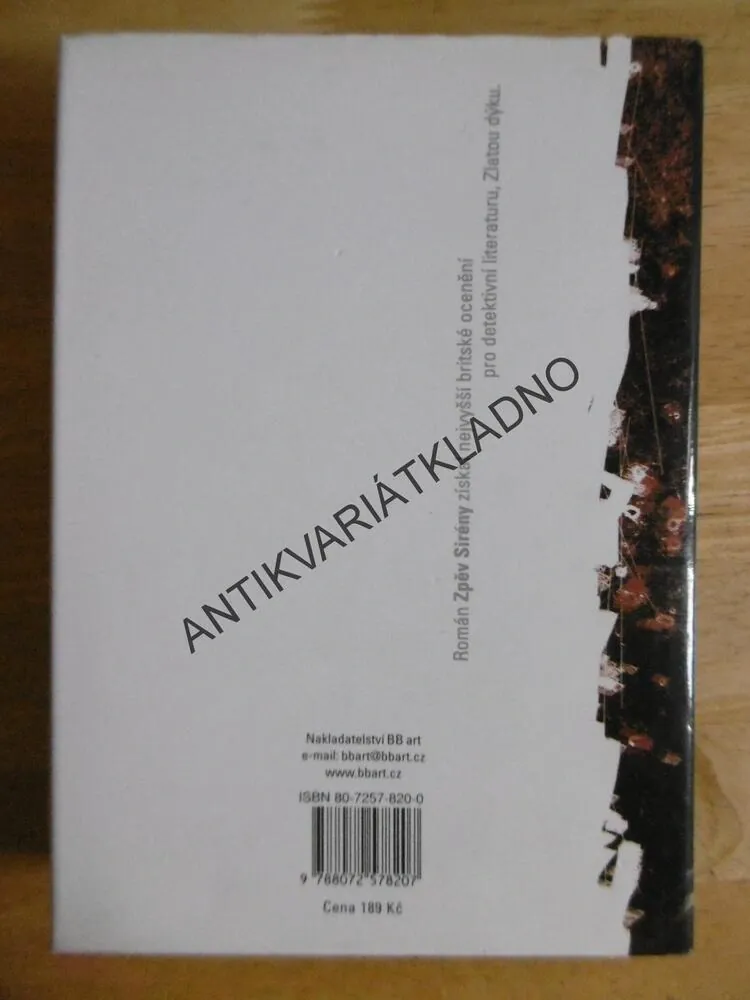 ZPĚV SIRÉNY, VAL MCDERMIDOVÁ, **an