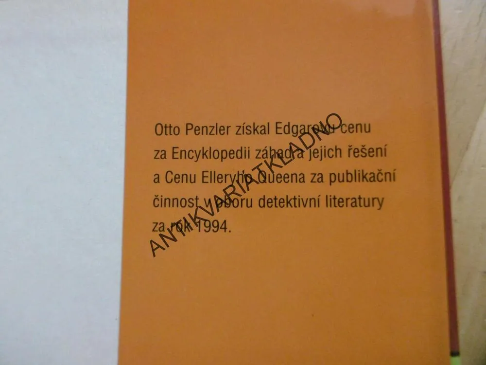LÁSKA A JINÉ ZLOČINY, OTTO PENZLER, **an