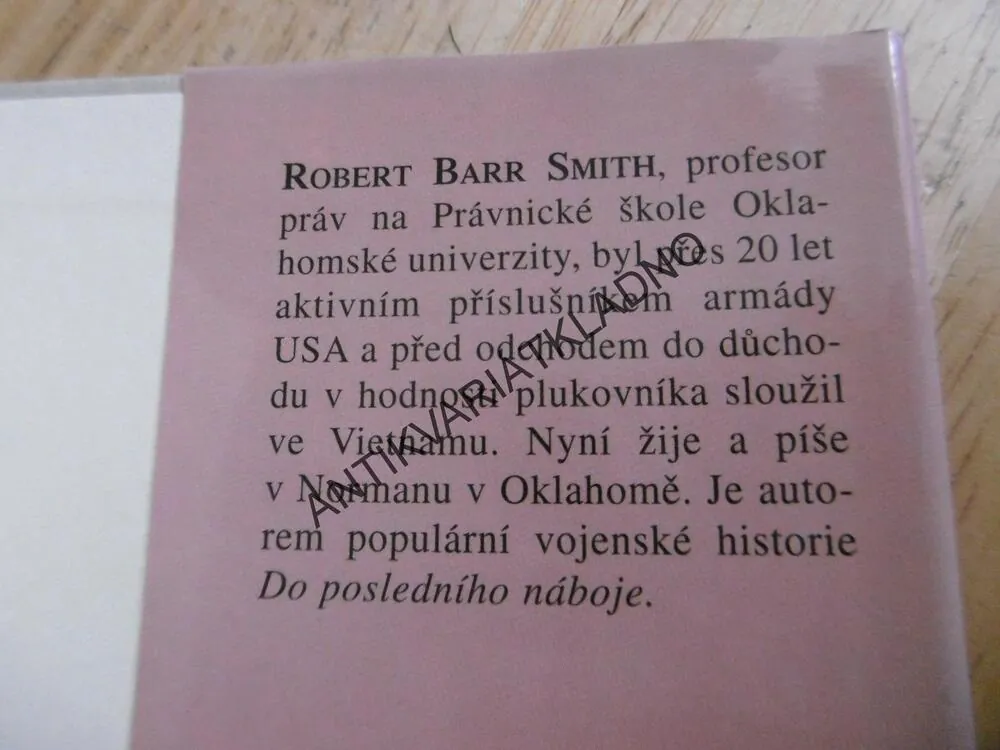 MUŽI VE VÁLCE, ROBERT BAAR SMITH, **an