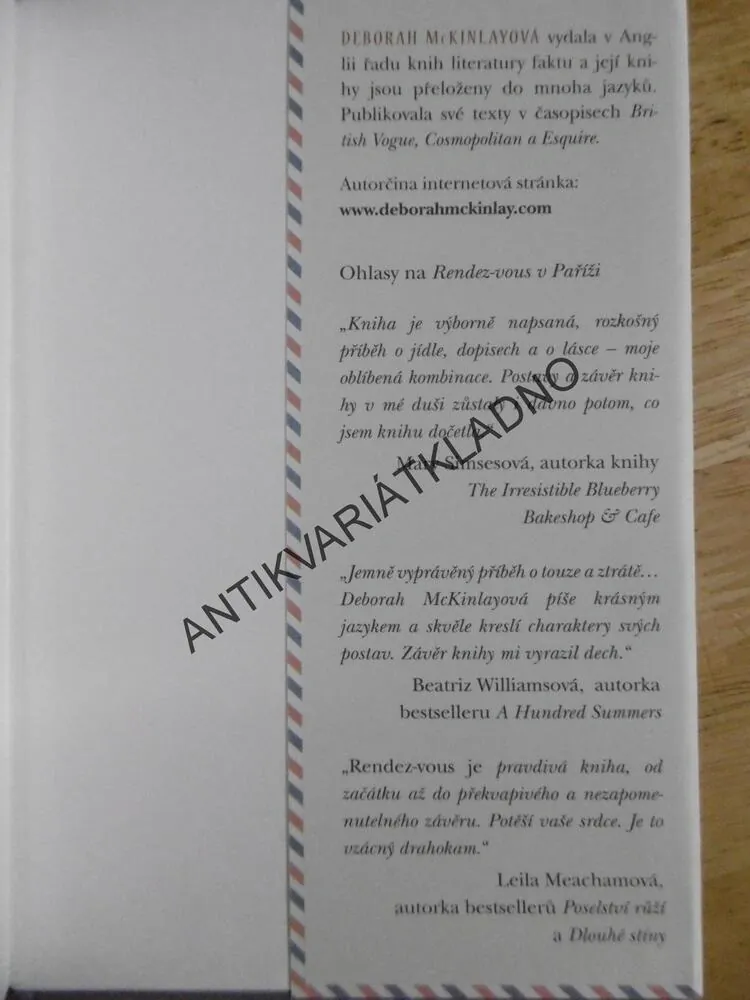 RENDEZ-VOUS V PAŘÍŽI, DEBORAH MCKINLAYOVÁ, **an