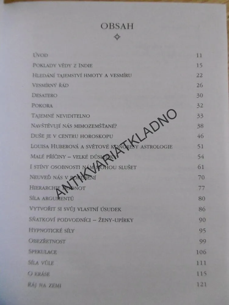 V SOUZVUKU S NEKONEČNEM, ZOŠA KINKOROVÁ, **an