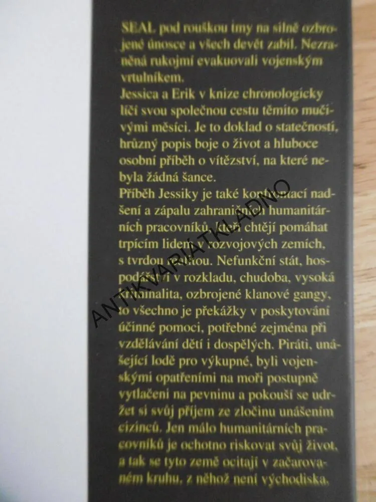 ŽÁDNÁ ŠANCE, JESSICA BUCHANANOVÁ, **an