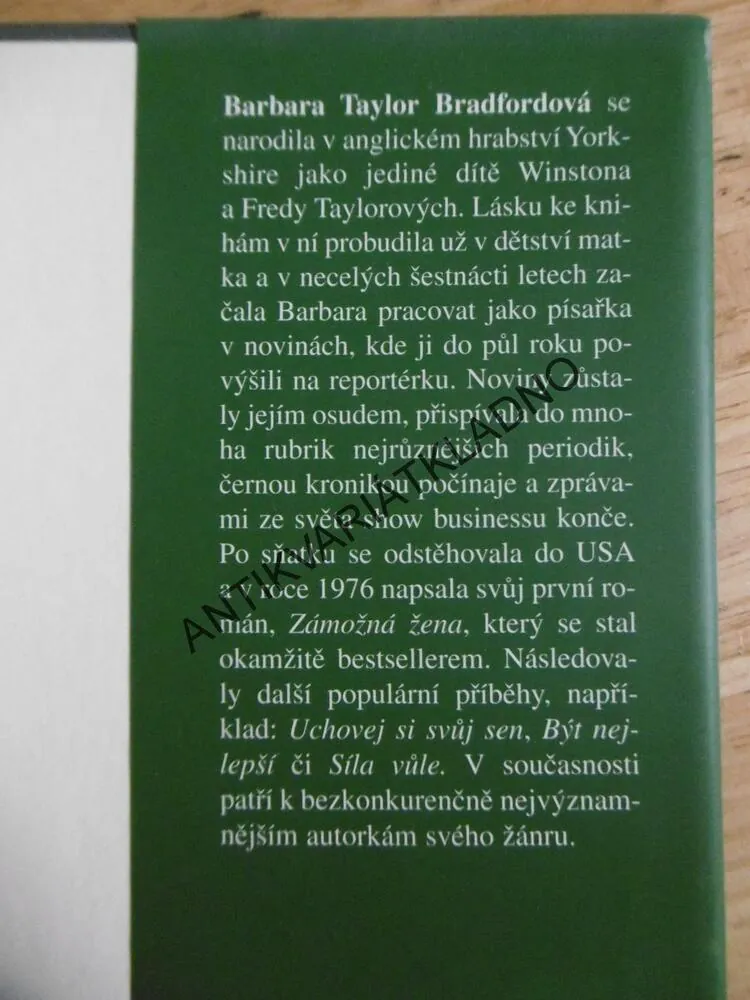 DĚDICOVÉ HAVRANÍHO ÚTESU, BARBARA TAYLOR BRADFORDOVÁ, **an
