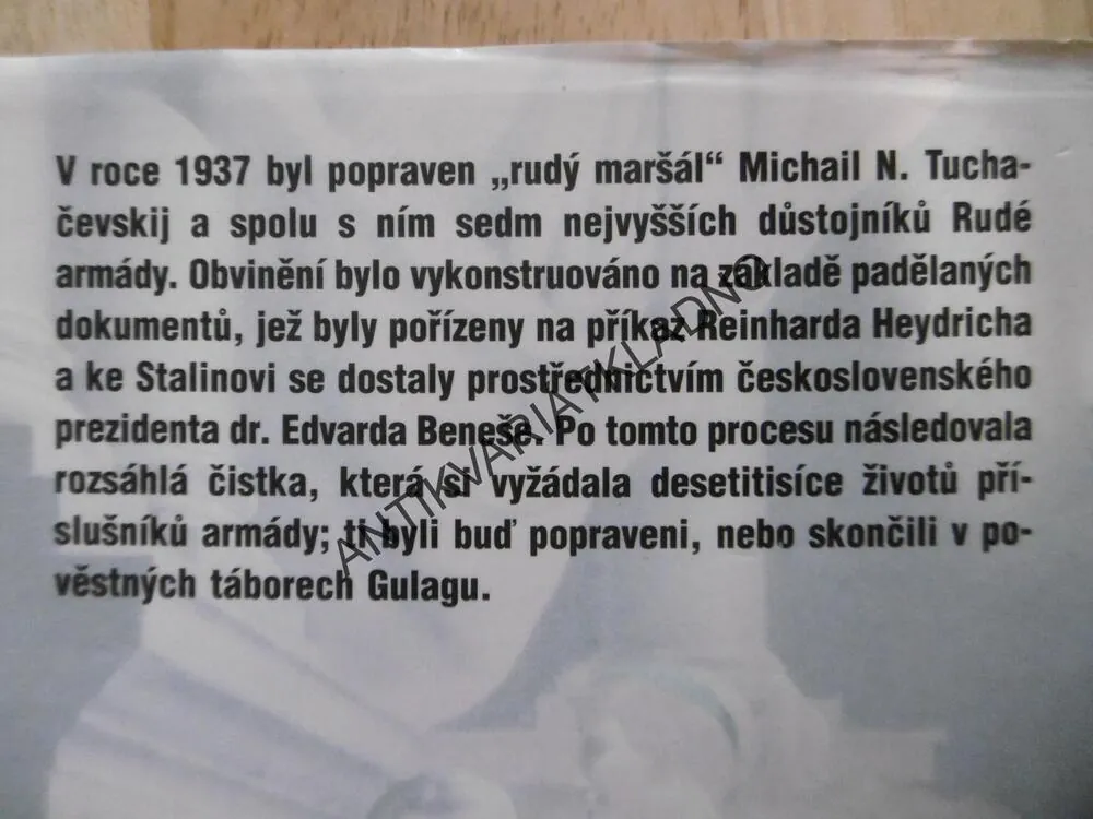 STALIN STÍNÁ HLAVY, RUDOLF STROBINGER, **an