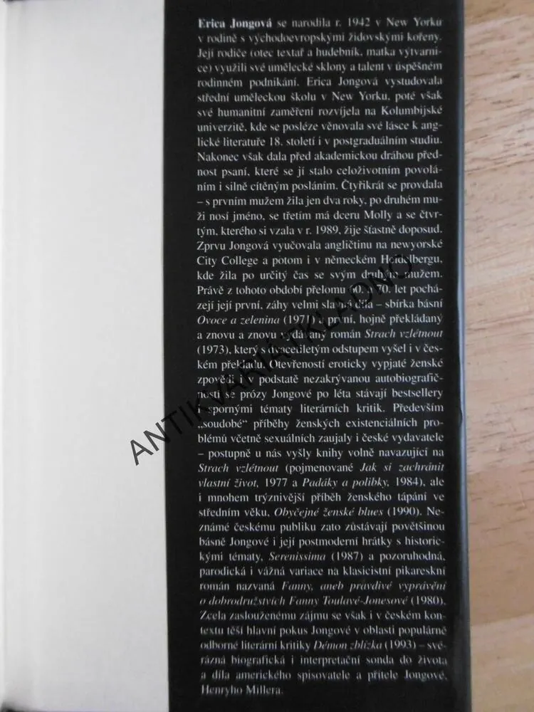 STRACH Z PADESÁTKY, ERICA JONGOVÁ, **an