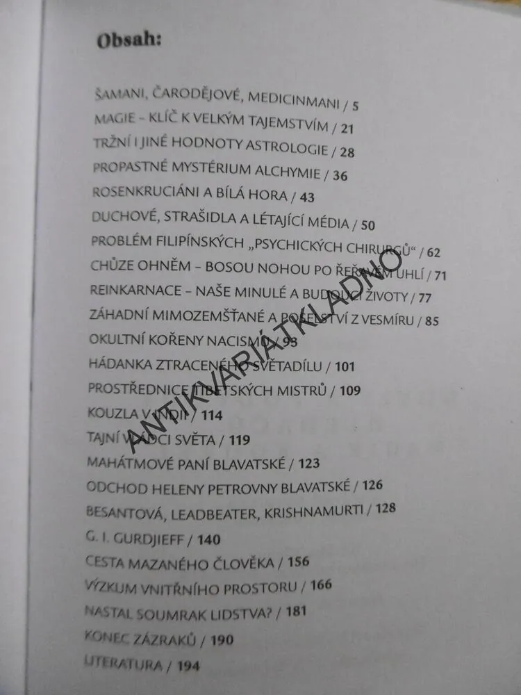 OMYLY A PODVODY HLEDAČŮ MAGIE A KOUZEL, KAMIL ŠIMON,**an