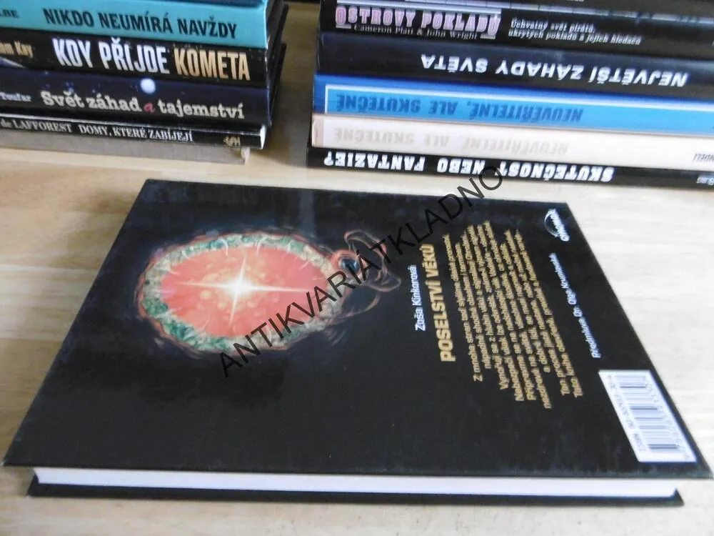 POSELSTVÍ VĚKŮ, ZOŠA KINKOROVÁ, **an