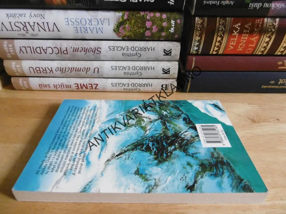 CHLADNÁ ZRADA, DICK FRANCIS, **an