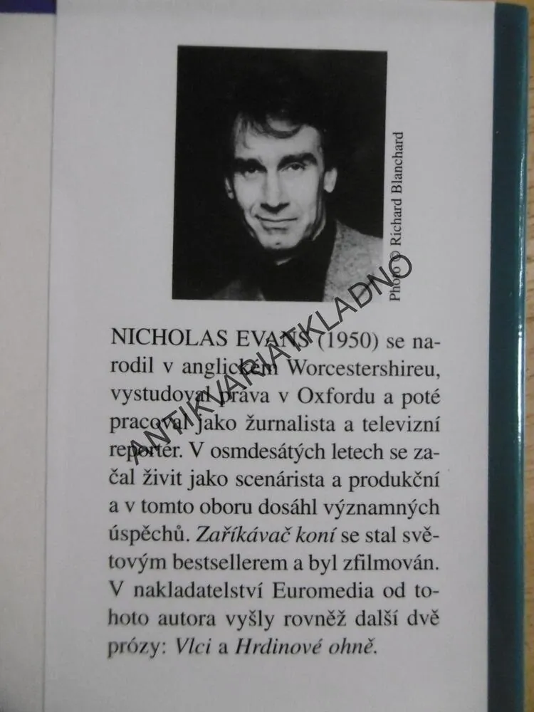 HRANICE ZOUFALSTVÍ, NICHOLAS EVANS, **an