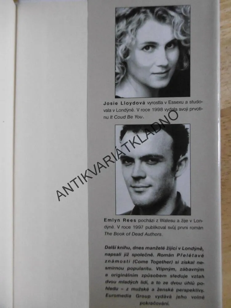 ŽIVOT VE DVOU, JOSIE LLOYDOVÁ, EMLYN REES, **an