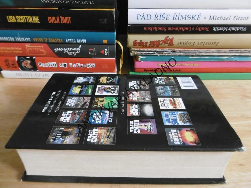 ŘEKA BOHŮ, WILBUR SMITH, **an
