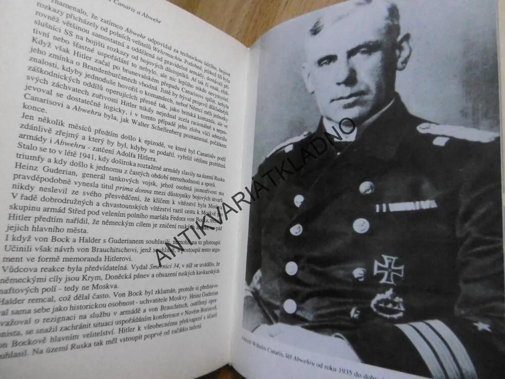 ADMIRÁL CANARIS A ABWEHR, LAURAN PAINE, VÁLKA, **an