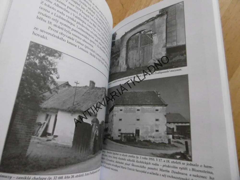 ZMIZELÉ ČESKOBRODSKO, MĚSTSKÉ PAMÁTKY, LIDOVÁ ARCHITEKTURA, PhDr, VLADIMÍR JAKUB MRVÍK, Ph. D., **an