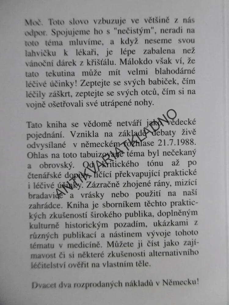 MOČ, TA ZVLÁŠTNÍ ŠŤÁVA, CARMEN THOMASOVÁ, **an