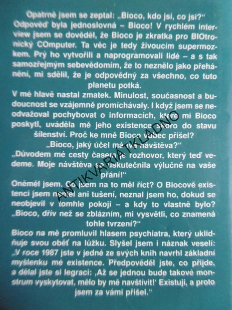 MILUJI CELÝ SVĚT, ERICH VON DÄNIKEN, **an