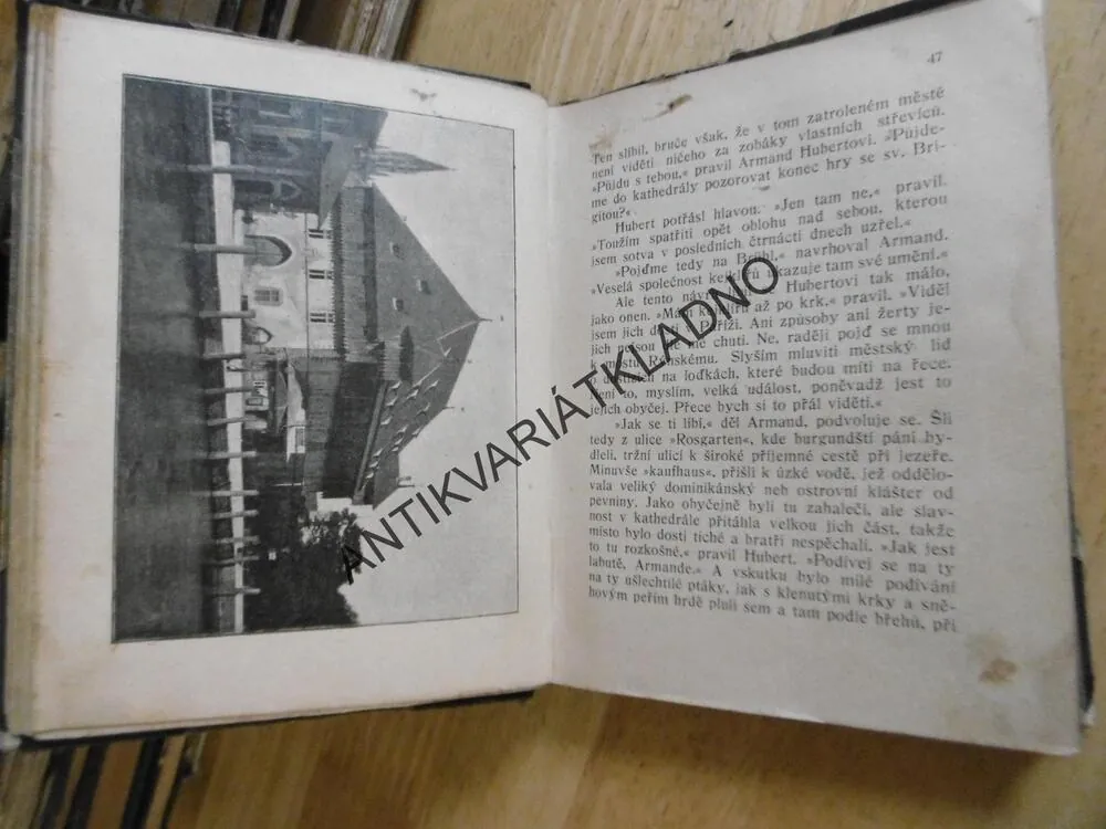 POVÍDKA Z KOSTNICE, D. ALCOCKOVA, 1913,