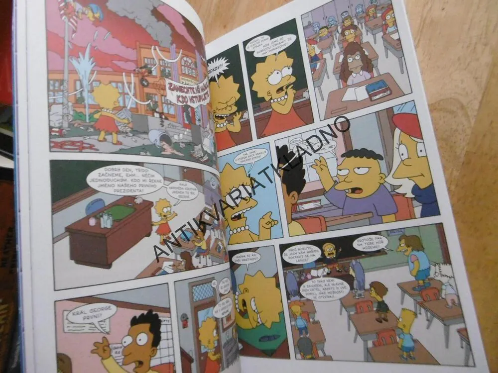 SIMPSONOVI, KOMIKSOVÉ ŠÍLENSTVÍ, MATT GROENING, **an