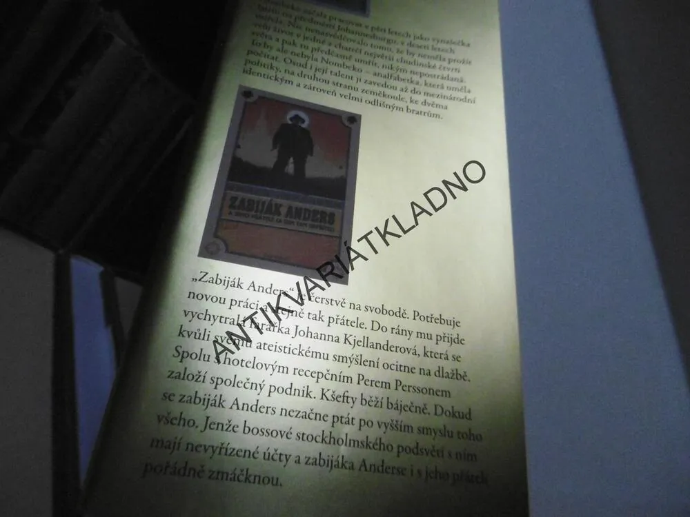 SLADKÁ POMSTA, JONAS JONASSON, **an