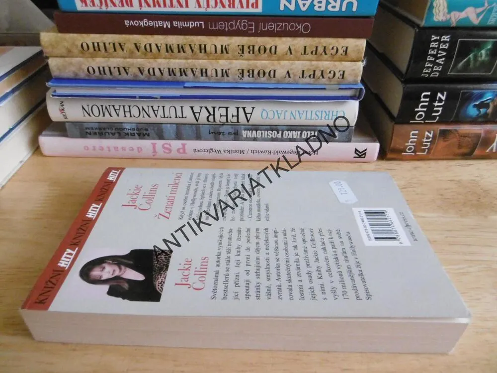 ŽENATÍ MILENCI, JACKIE COLLINS, **an