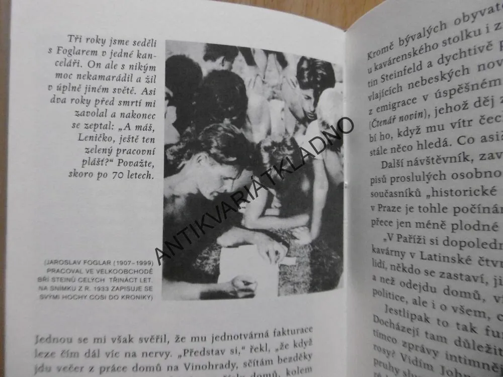KAVÁRNA NAD PRAHOU, LENKA REINEROVÁ, **an