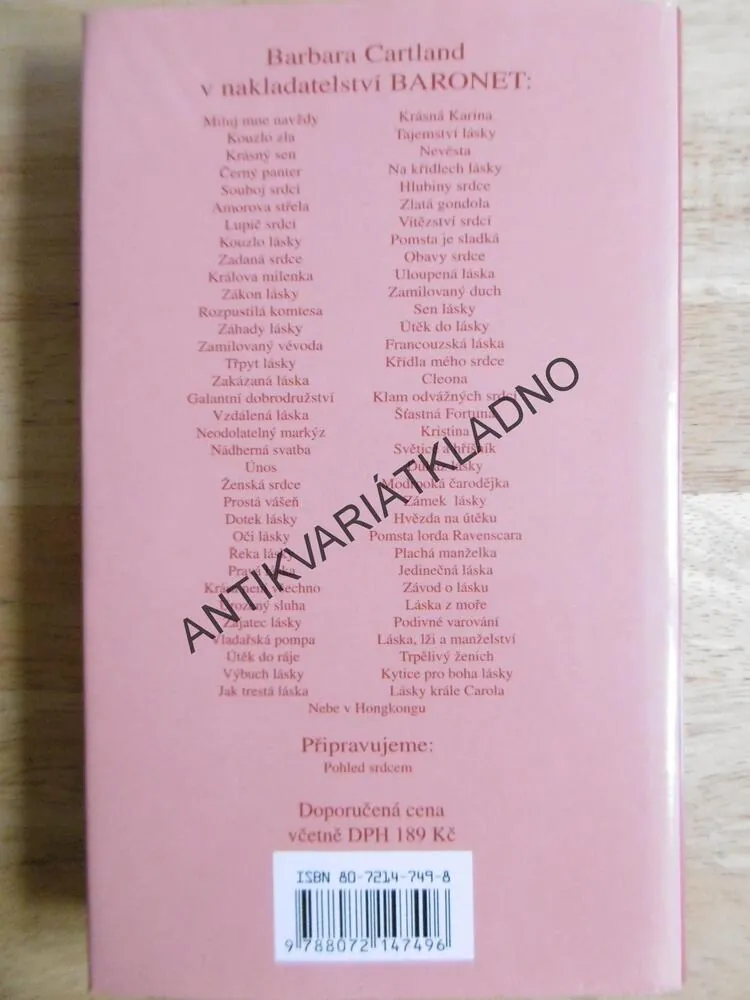 NEBE V HONGKONGU, BARBARA CARTLAND