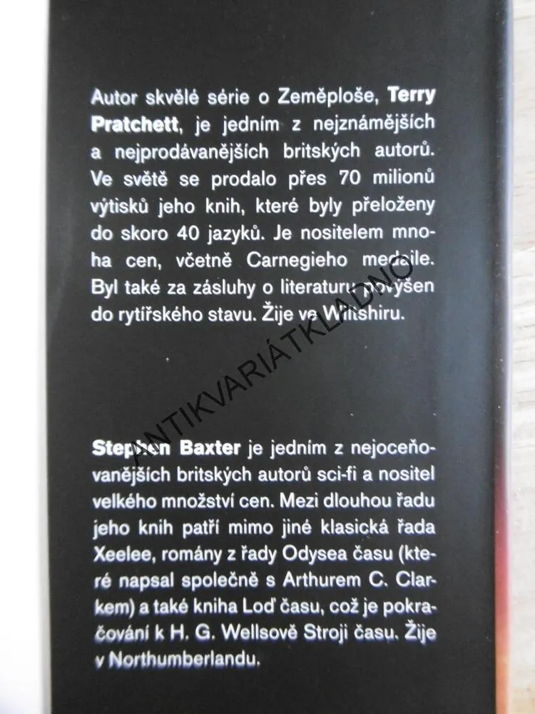 DLOUHÁ VÁLKA, TERRY PRATCHETT, STEPHEN BAXTER, **an