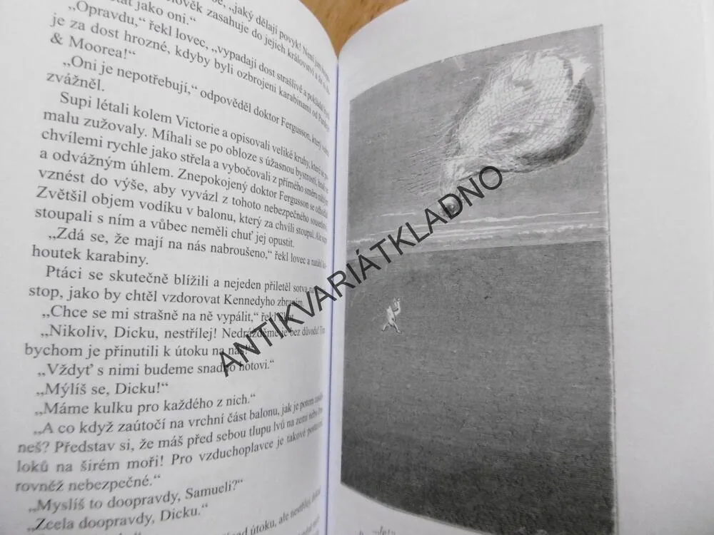 PĚT NEDĚL V BALONĚ, JULES VERNE