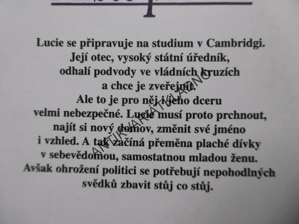 MÍSTO PRO MĚ, ROBERT WESTALL, **an