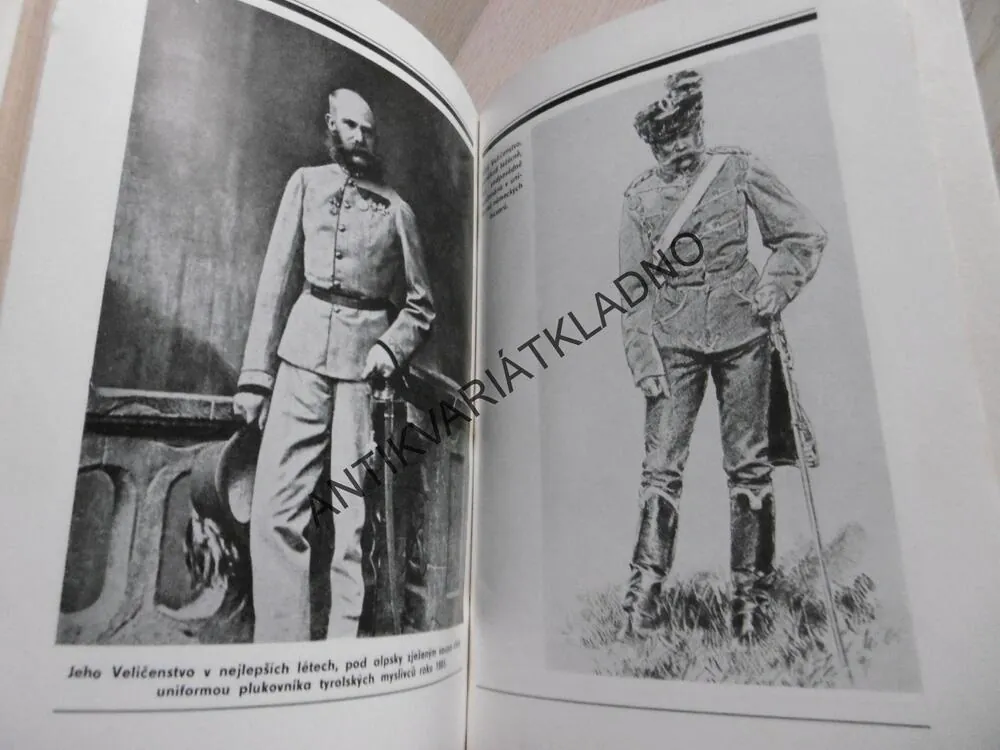 PAMĚTI KOMORNÍKA CÍSAŘE FRANTIŠKA JOSEFA I., MILAN HODÍK, **an