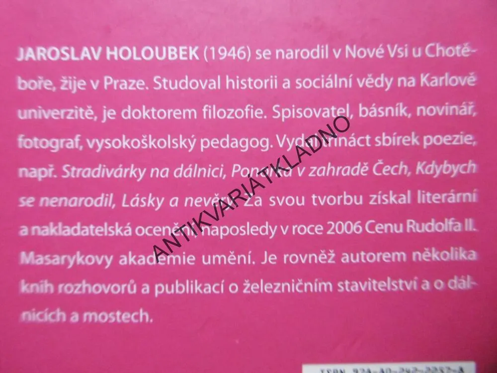 ŽÁRLIVÁ POSTEL, JAROSLAV HOLOUBEK, **an
