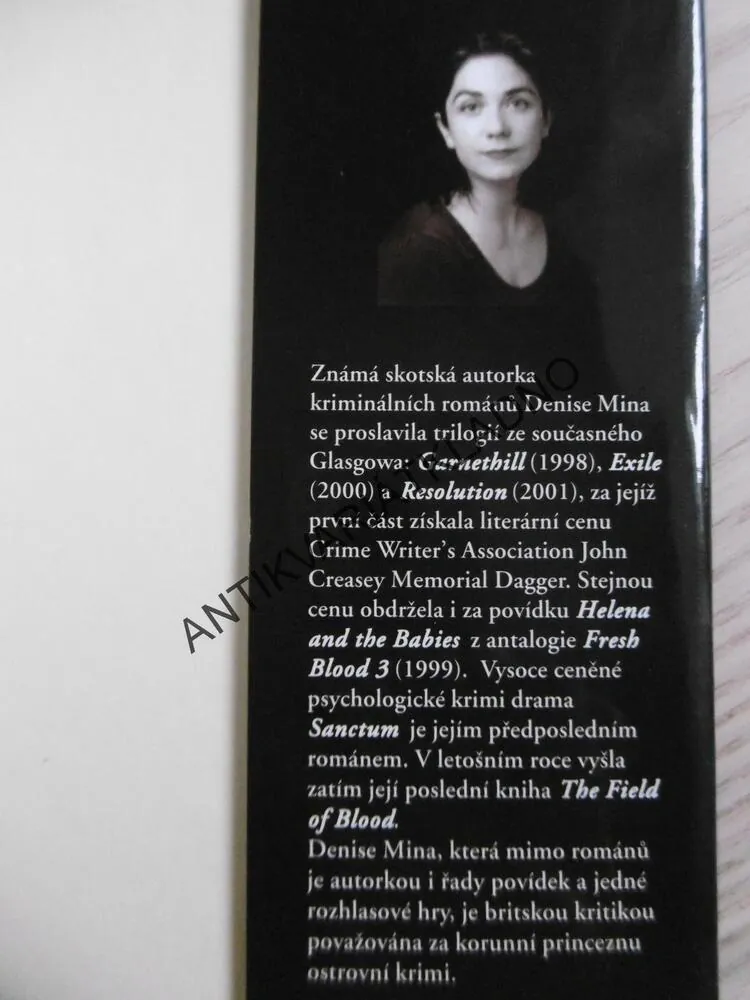 SANCTUM, KORUNNÍ PRINCEZNA ANGLICKÉ DETEKTIVKY, DENISE MINA, **an