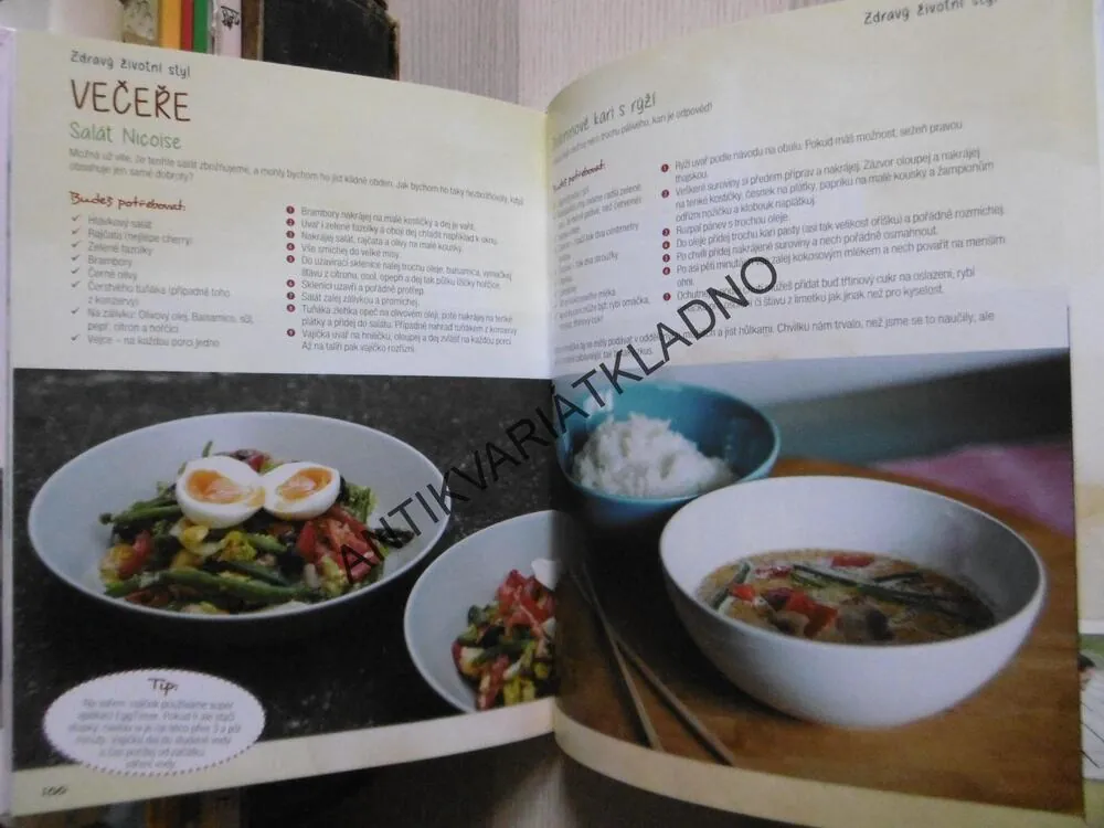 MÓDA, KRÁSA A ŽIVOTNÍ STYL, A CUP OF STYLE, LUCIE A NICOL EHRENBERGEROVY, **an