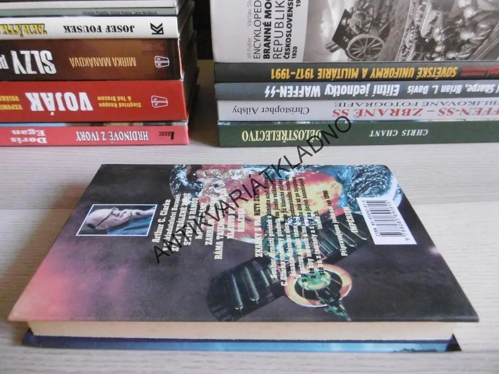 ZKAZKY Z PLANETY ZEMĚ, ARTHUR C.CLARKE, **an