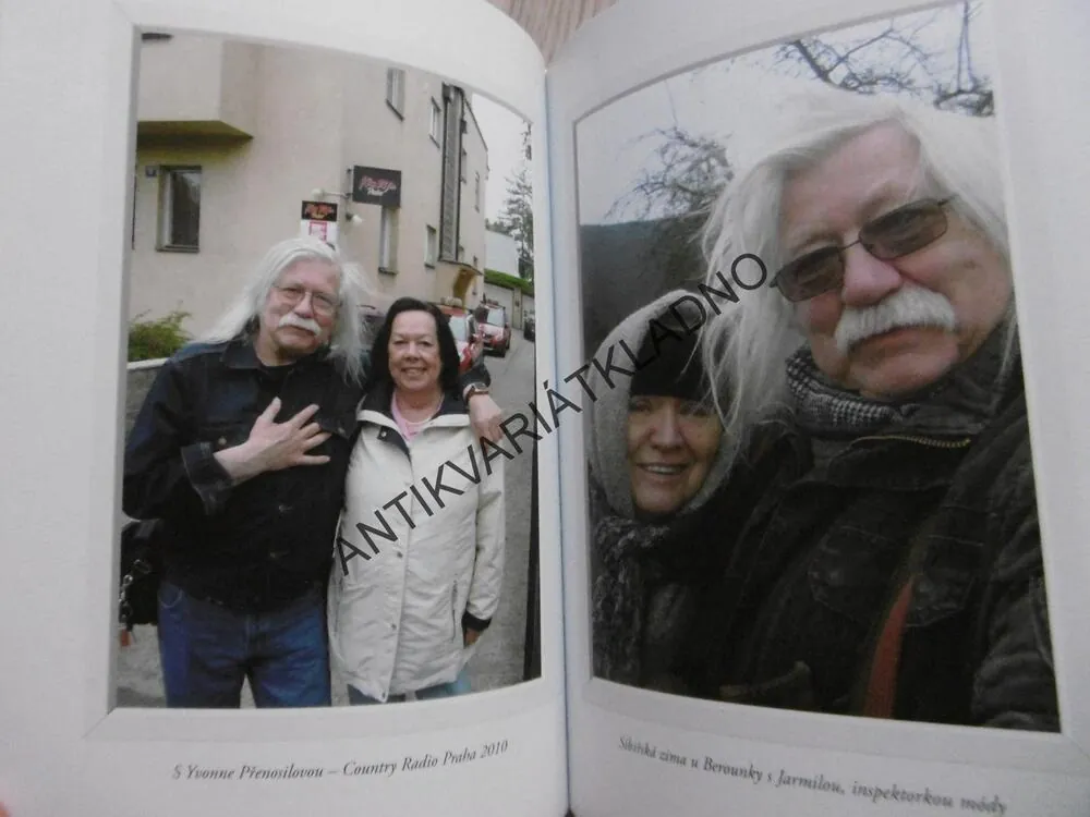 ZKRÁTKA BEZ POZLÁTKA, JOSEF FOUSEK, **an
