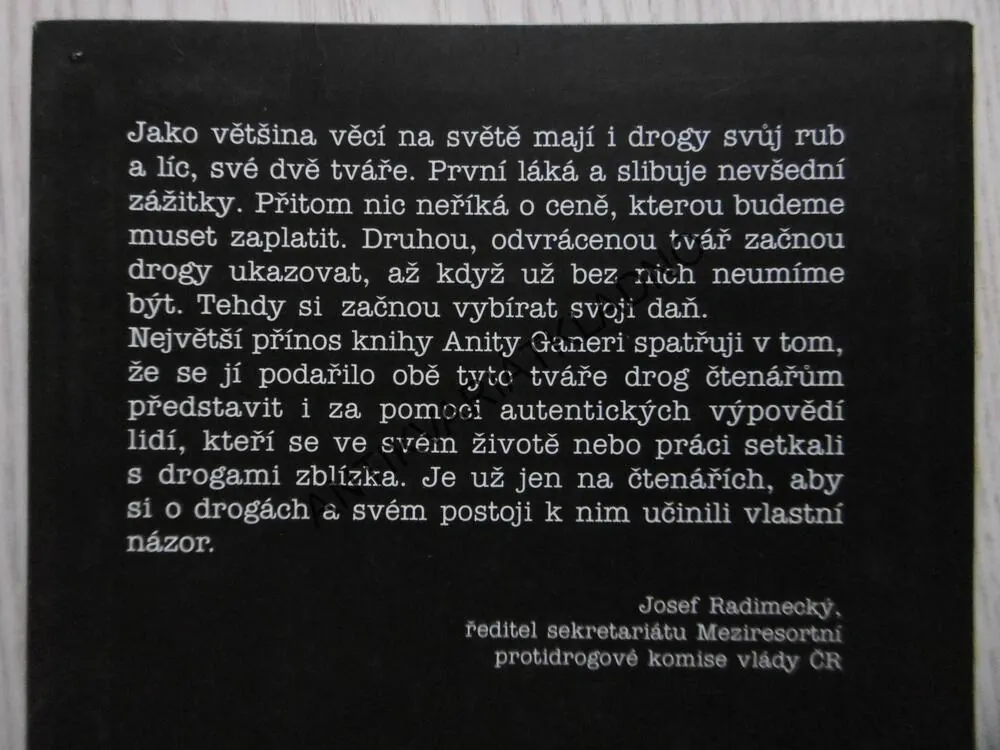 DROGY, OD EXTÁZE K AGONII, ANITA GANERI, **an