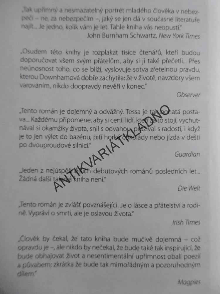 JEŠTĚ NEŽ UMŘU, JENNY DOWNHAMOVÁ, **an