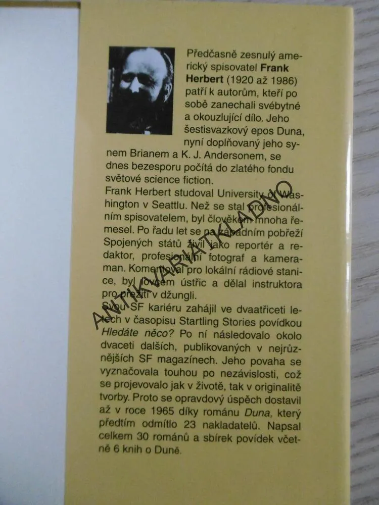 HELLSTROMŮV ÚL, FRANK HERBERT, **an