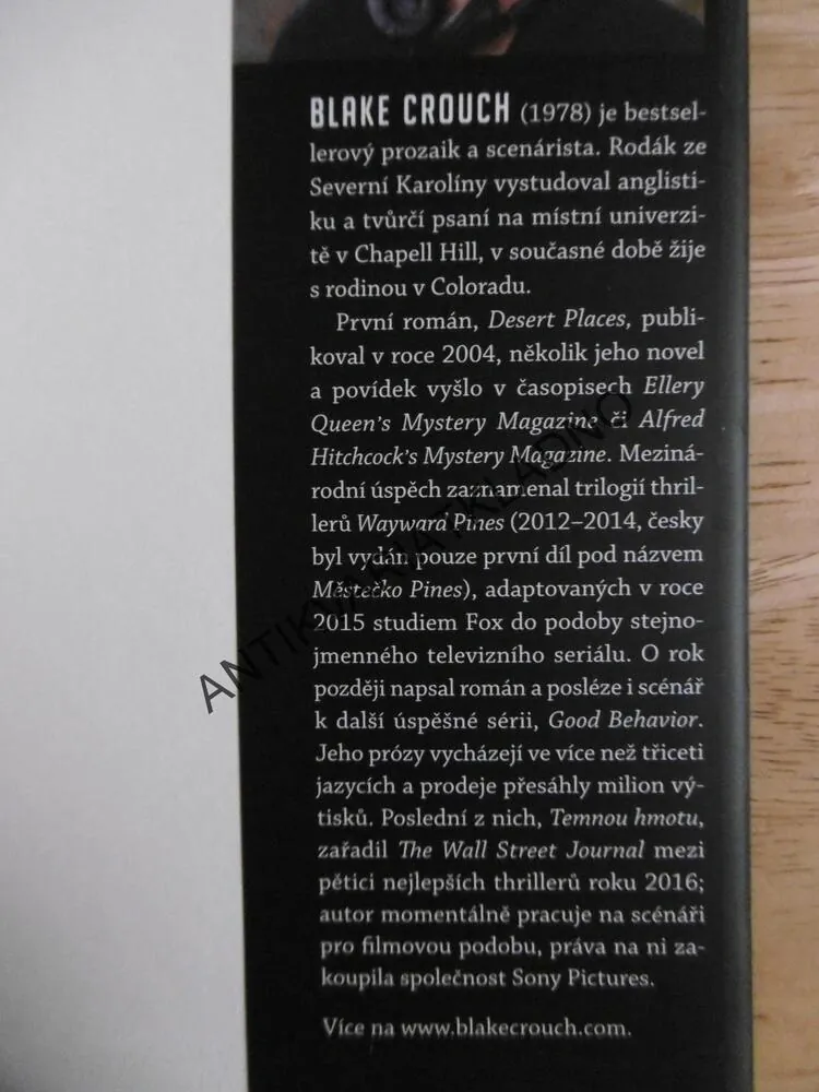 TEMNÁ HMOTA, BLAKE CROUCH, BESTSELLER,