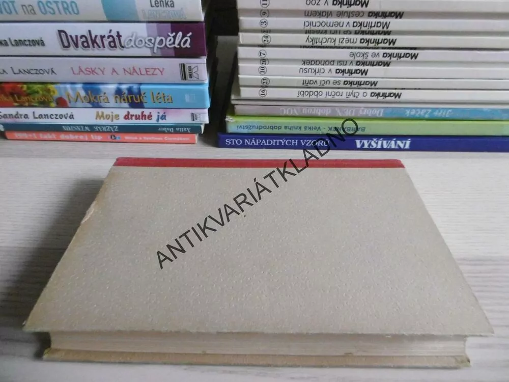 RUDÁ ZÁŘE NAD KLADNEM, ANTONÍN ZÁPOTOCKÝ, **an