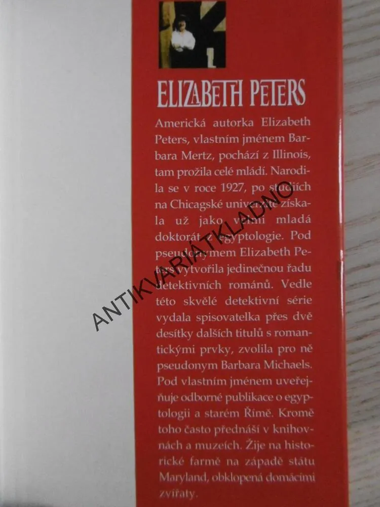 ZNESVĚCENÁ HROBKA, ELIZABETH PETERS, **an
