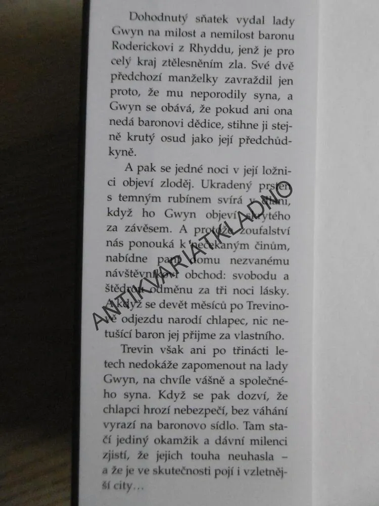 TEMNÝ RUBÍN, LISA JACKSON, **an
