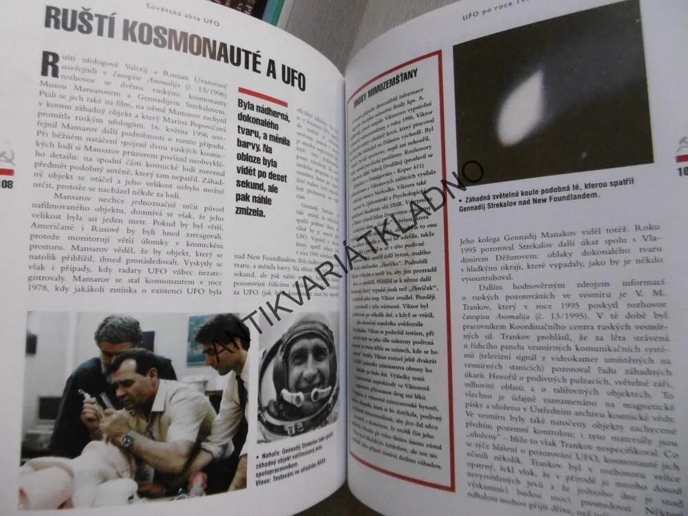 SOVĚTSKÁ AKTA UFO, PARANORMÁLNÍ ÚKAZY ZA ŽELEZNOU OPONOU, PAUL STONEHILL, **an