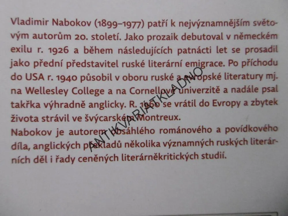 LOLITA, VLADIMIR NABOKOV, **an