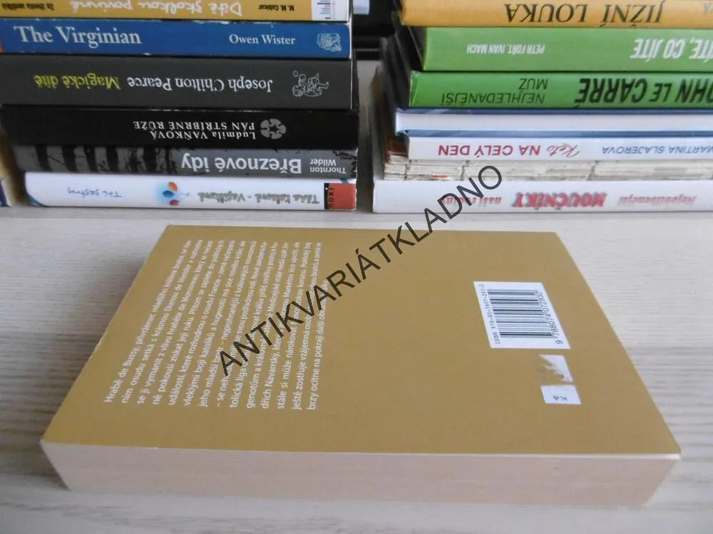 PANÍ Z MONSOREAU, ALEXANDRE DUMAS, **an