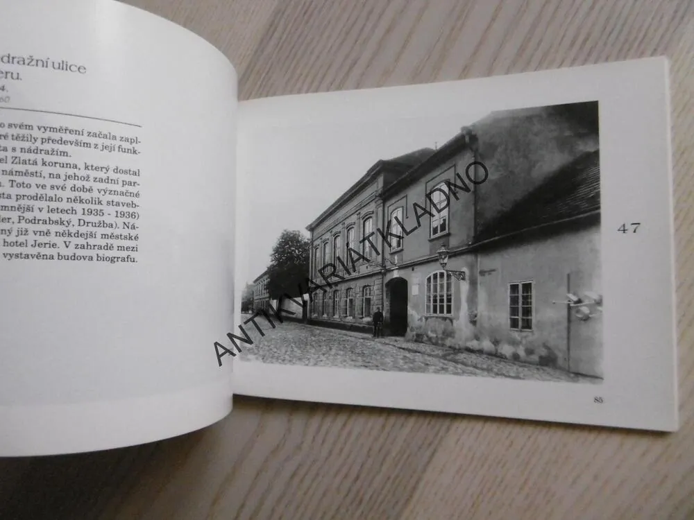 VZPOMÍNKY NA STARÝ RAKOVNÍK, VLADISLAV RAZÍM, **an