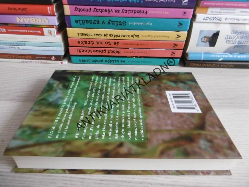 PÁN MUCH, WILLIAM GOLDING,  **an