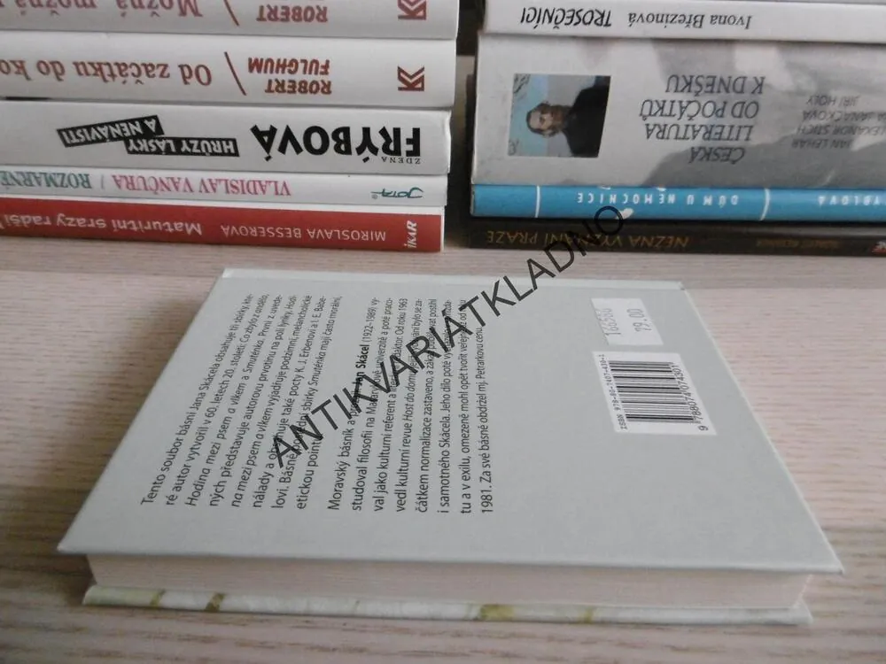 HODINA MEZI PSEM A VLKEM, JAN SKÁCEL, **an